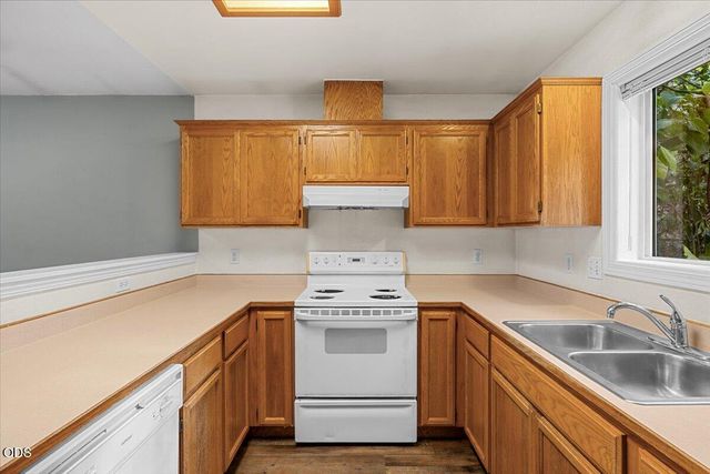 1955 SW Betty Lane, Grants Pass, OR 97526