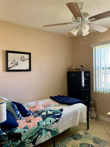 8176 129TH STREET N, Seminole, FL 33776