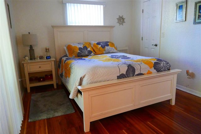 8176 129TH STREET N, Seminole, FL 33776