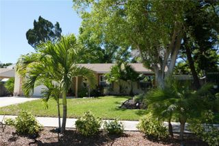 8176 129TH STREET N, Seminole, FL 33776