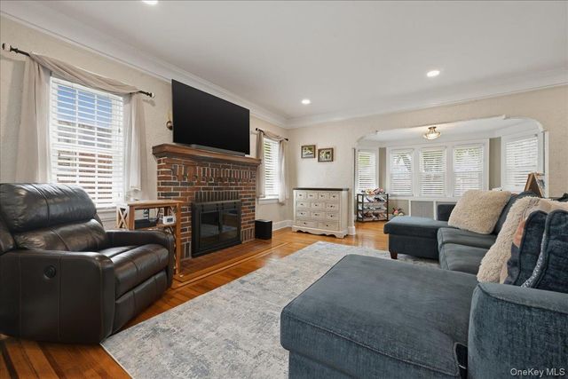 38-11 205th Street, Bayside, NY 11361