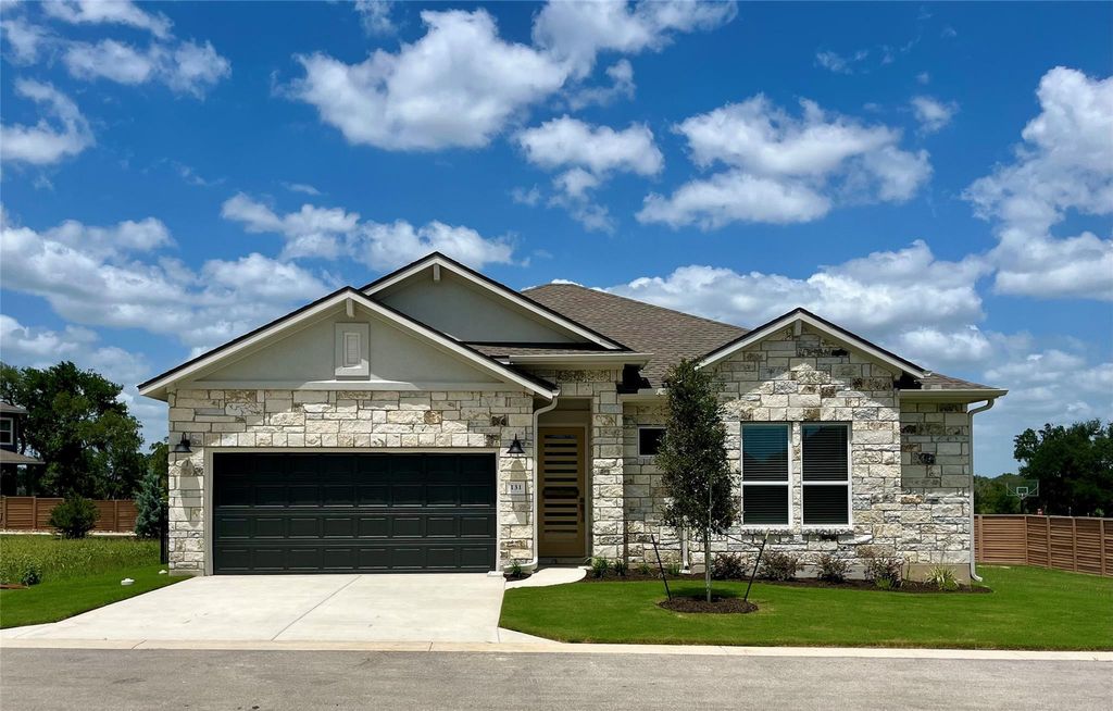 131 Courage DR, Kyle, TX 78640
