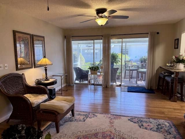 1206 S Lakes End Drive D, Fort Pierce, FL 34982