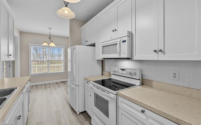 7707 Foxhaven Court, Greensboro, NC 27455