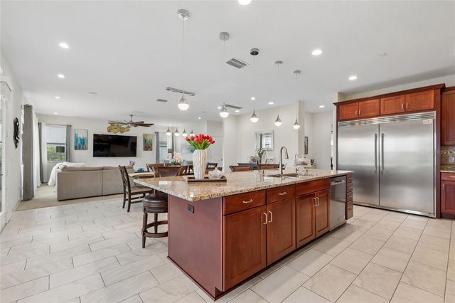 10623 MISTFLOWER LANE, Tampa, FL 33647