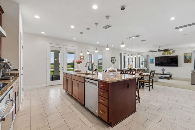 10623 MISTFLOWER LANE, Tampa, FL 33647