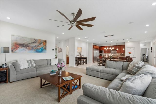 10623 MISTFLOWER LANE, Tampa, FL 33647