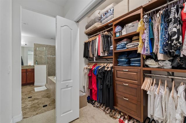 10623 MISTFLOWER LANE, Tampa, FL 33647