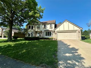 24397 Venice, Novi, MI 48374