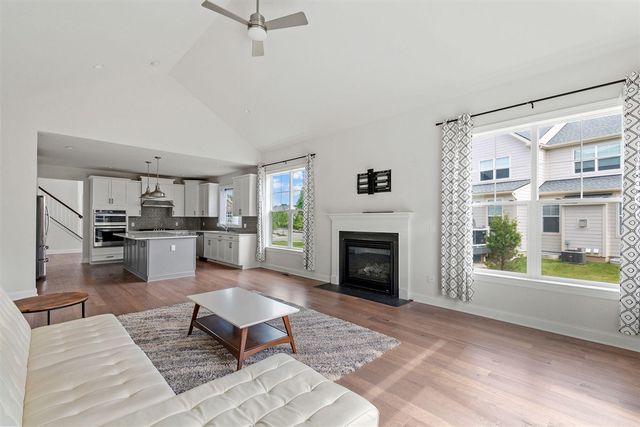 3093 N Spurway Drive, Ann Arbor, MI 48105