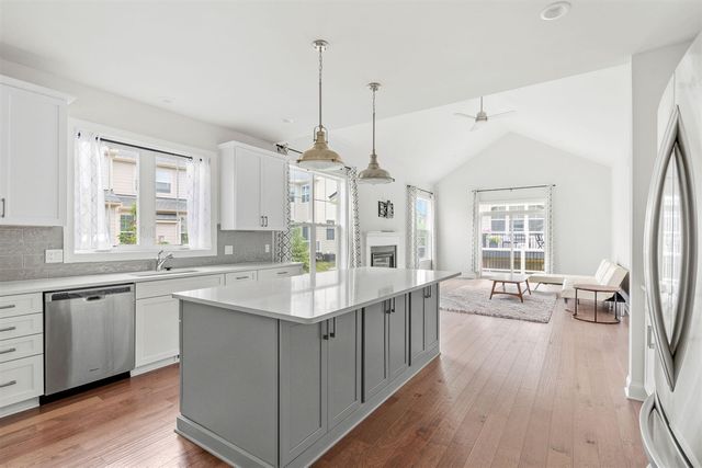 3093 N Spurway Drive, Ann Arbor, MI 48105