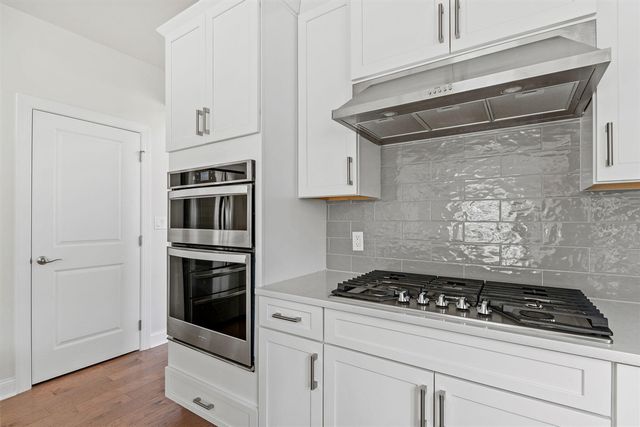 3093 N Spurway Drive, Ann Arbor, MI 48105