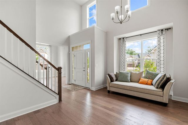 3093 N Spurway Drive, Ann Arbor, MI 48105