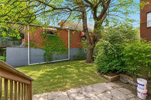 2602 Belmar Pl, Swissvale, PA 15218