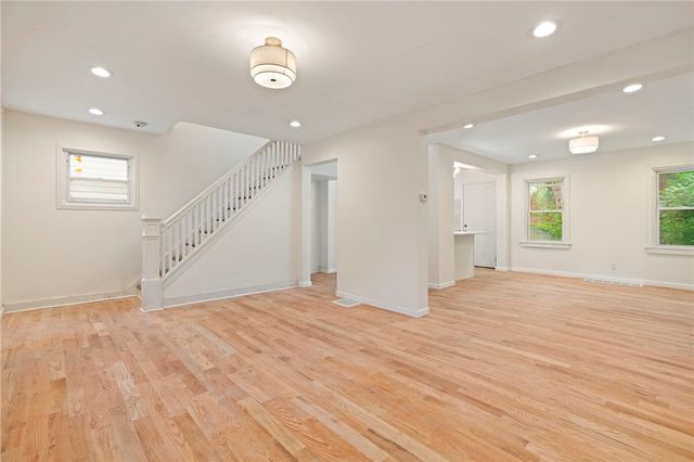 2602 Belmar Pl, Swissvale, PA 15218