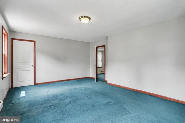 660 MUMPER LN, Dillsburg, PA 17019