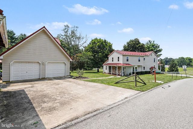 660 MUMPER LN, Dillsburg, PA 17019
