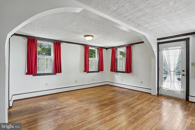 660 MUMPER LN, Dillsburg, PA 17019