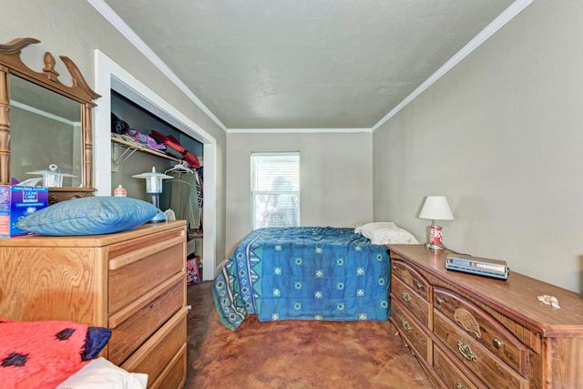 616 Sandy Harbor ST, Horseshoe Bay, TX 78657
