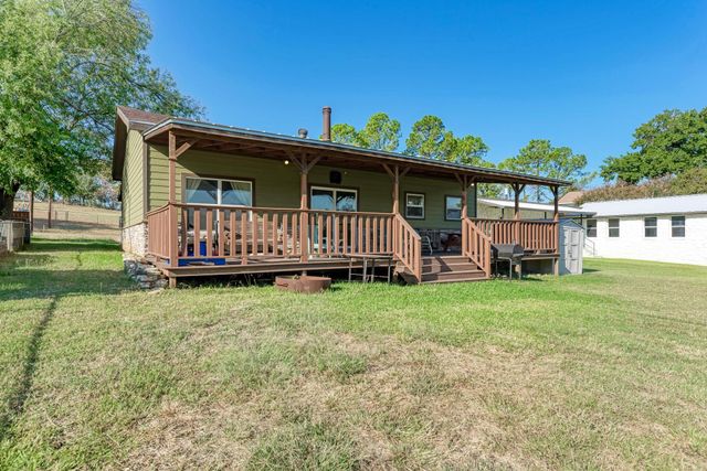 616 Sandy Harbor ST, Horseshoe Bay, TX 78657