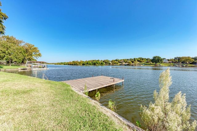 616 Sandy Harbor ST, Horseshoe Bay, TX 78657