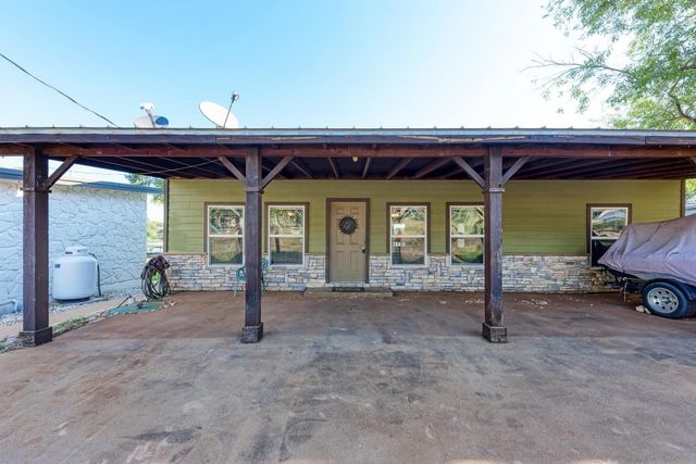 616 Sandy Harbor ST, Horseshoe Bay, TX 78657