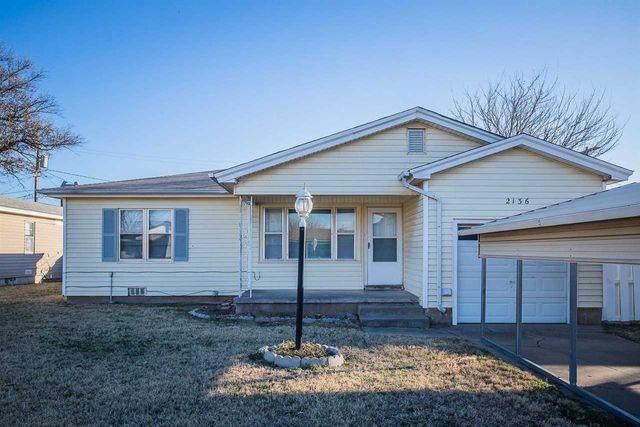2136 NW Carroll Ave, Lawton, OK 73505