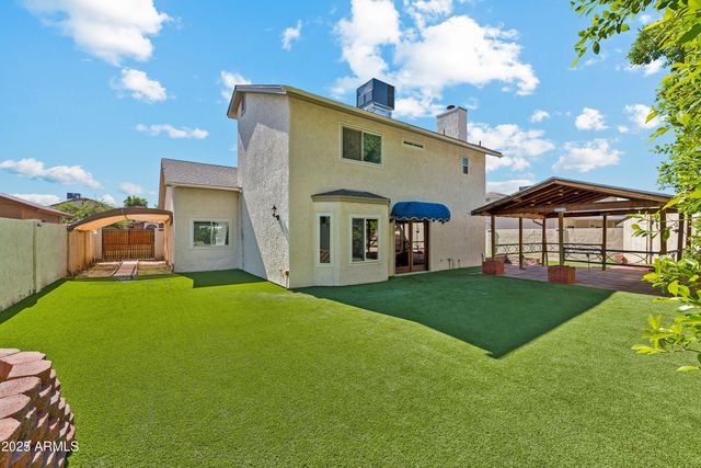 5032 E Dallas Street, Mesa, AZ 85205