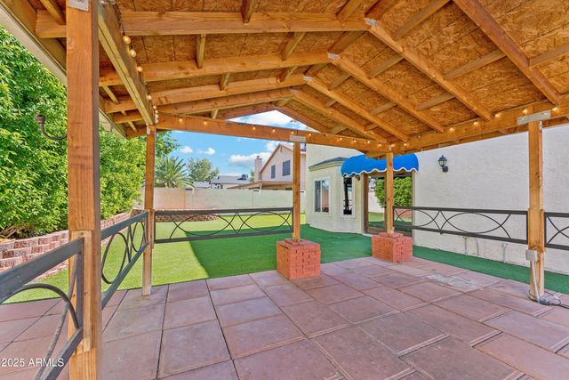 5032 E Dallas Street, Mesa, AZ 85205