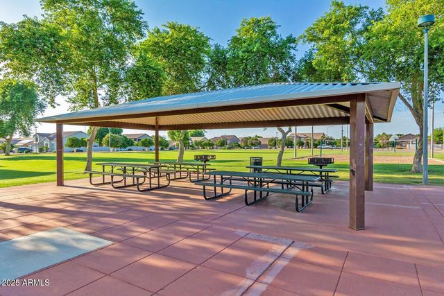 5032 E Dallas Street, Mesa, AZ 85205