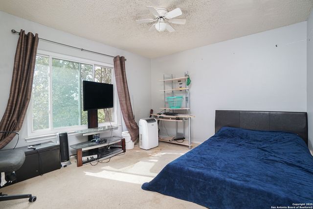 1000 Ivory Creek, Schertz, TX 78154