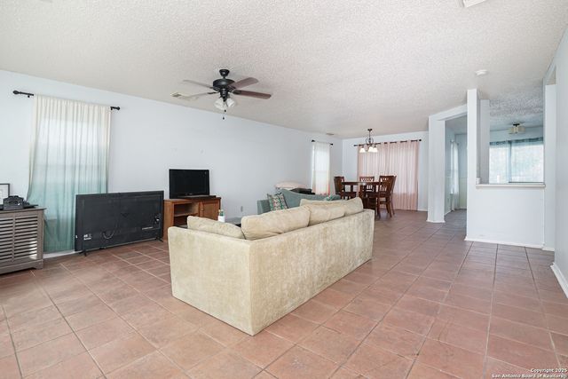 1000 Ivory Creek, Schertz, TX 78154