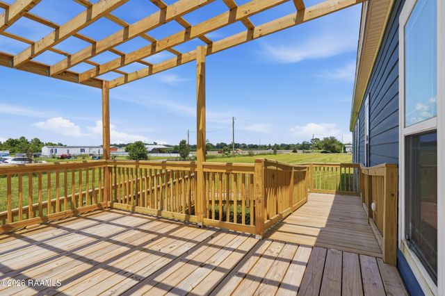 1301 L Dubois Road, New Iberia, LA 70560