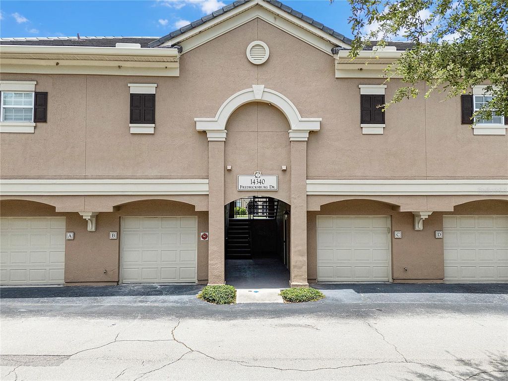 Image 2 of property listing at 14340 FREDRICKSBURG DRIVE 701, Orlando, FL 32837