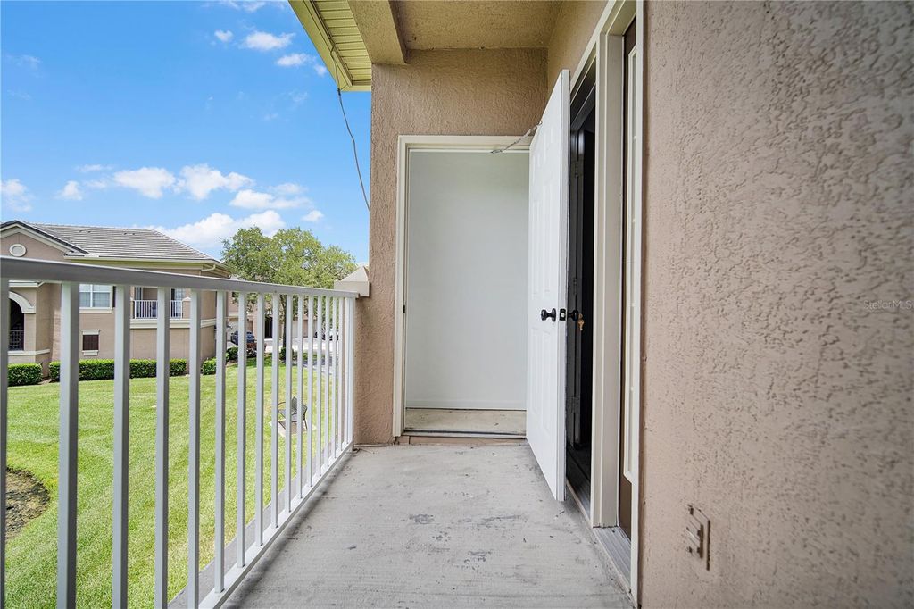 Image 21 of property listing at 14340 FREDRICKSBURG DRIVE 701, Orlando, FL 32837