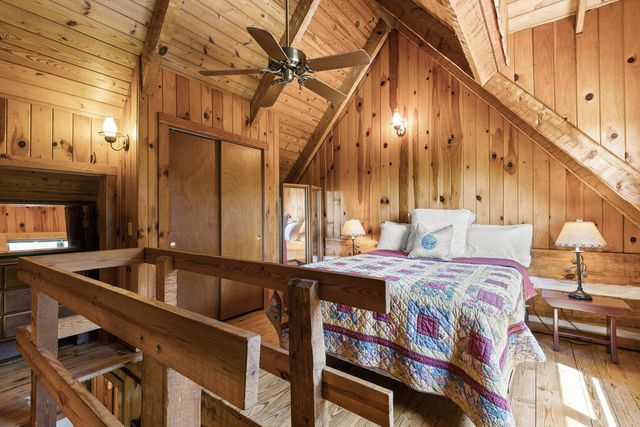 104 Blue Mountain Lane, Ellijay, GA 30536