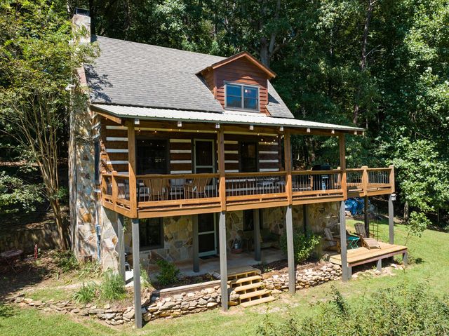 104 Blue Mountain Lane, Ellijay, GA 30536