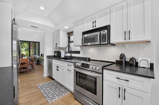6760 Willow Wood Drive 1206, Boca Raton, FL 33434