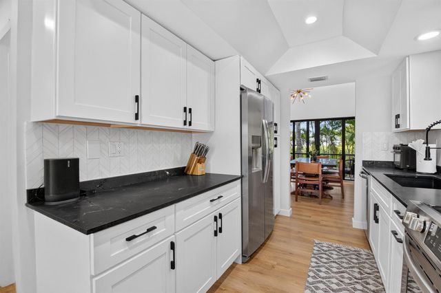 6760 Willow Wood Drive 1206, Boca Raton, FL 33434