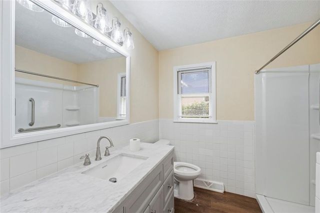7368 Yecker Avenue, Kansas City, KS 66109