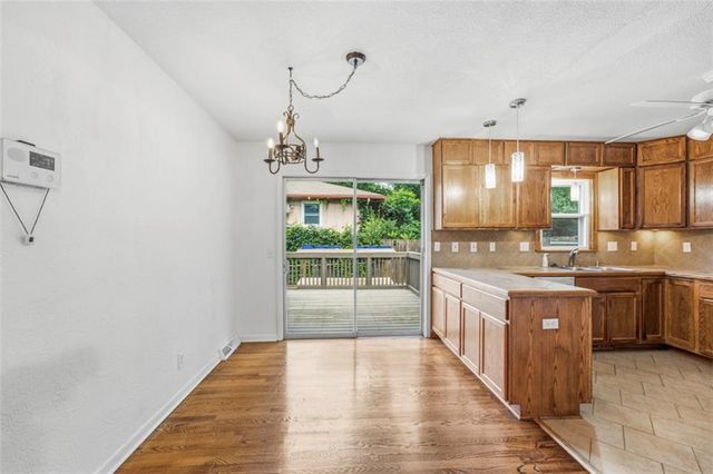 7368 Yecker Avenue, Kansas City, KS 66109
