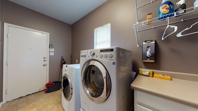 5614 Spring Quail, San Antonio, TX 78247