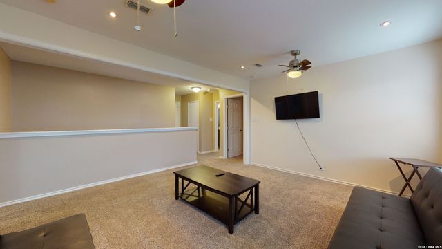 5614 Spring Quail, San Antonio, TX 78247