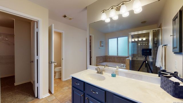 5614 Spring Quail, San Antonio, TX 78247