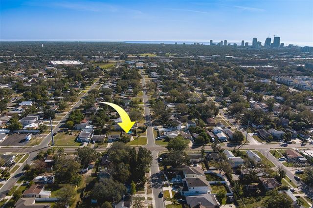 2749 16TH AVENUE N, St Petersburg, FL 33713