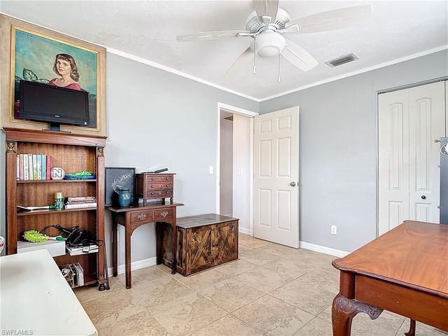 4364 Beechwood Lake DR, Naples, FL 34112