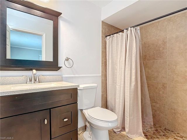 4364 Beechwood Lake DR, Naples, FL 34112