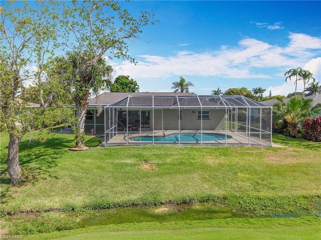 4364 Beechwood Lake DR, Naples, FL 34112