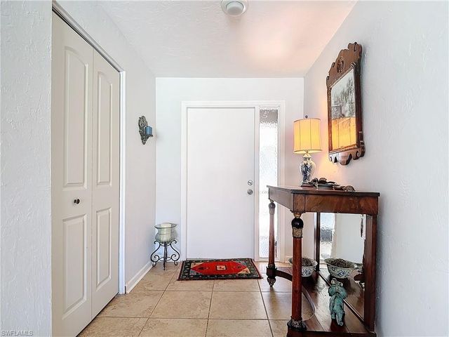 4364 Beechwood Lake DR, Naples, FL 34112