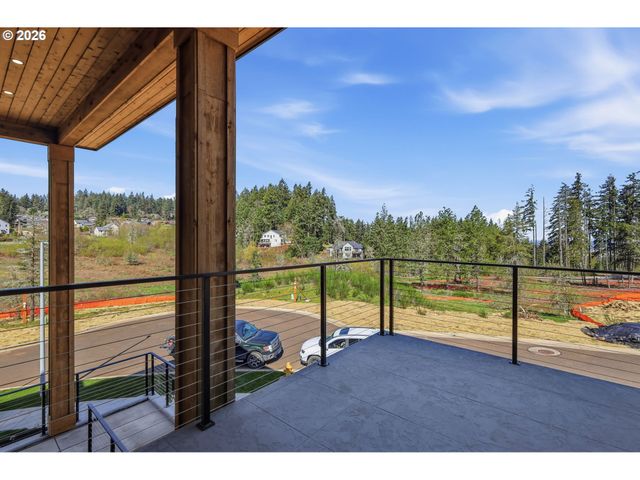 3490 SOUTHVIEW Dr, Eugene, OR 97405